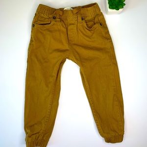 Levi’s toddler khaki casual pants